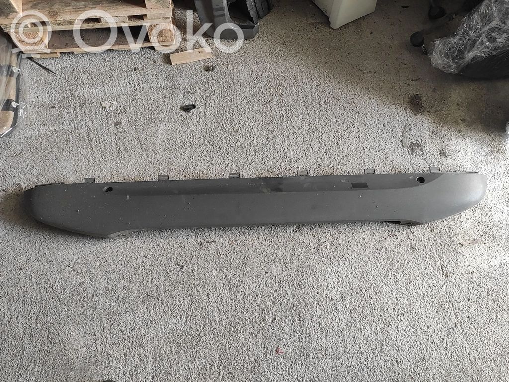 Smart ForTwo II Moldura inferior del parachoques trasero 