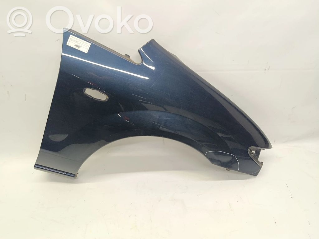 Mazda Premacy Sparnas 