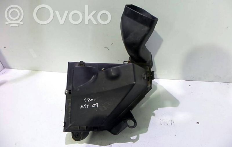 BMW 3 E90 E91 Air filter box 