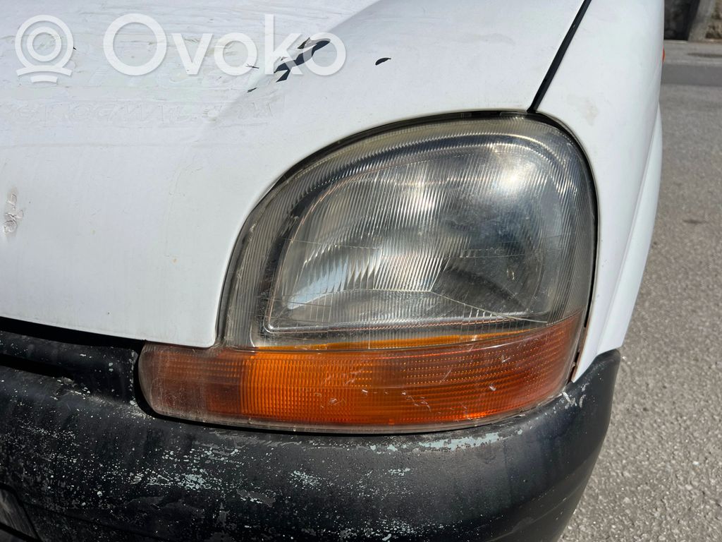 Renault Kangoo I Faro delantero/faro principal 
