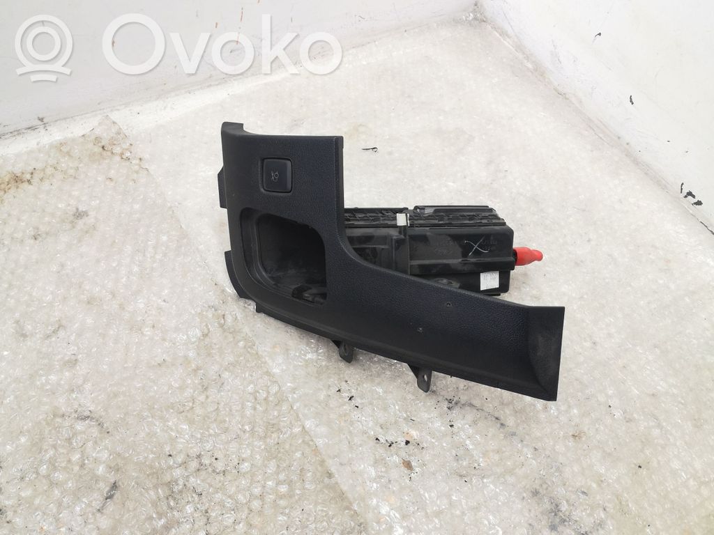 Guantera   FR3B63044F09