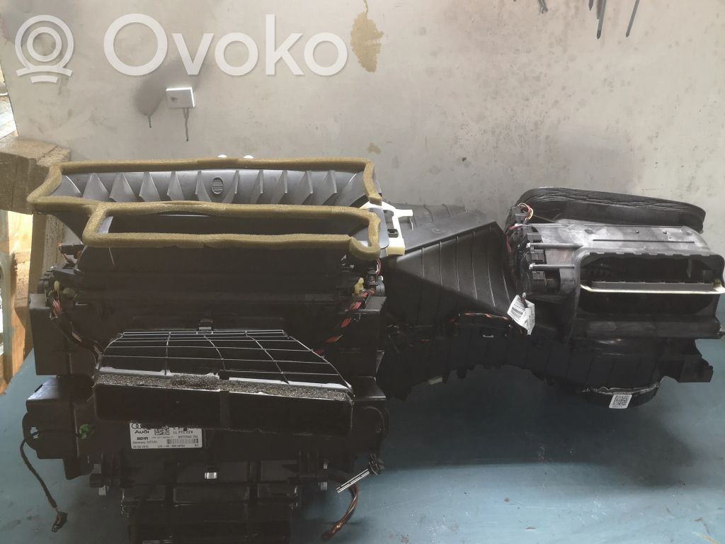 Audi A5 8T 8F Interior heater climate box assembly 