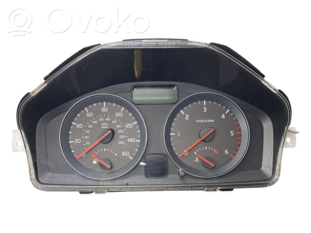Volvo S40 Speedometer (instrument cluster) 