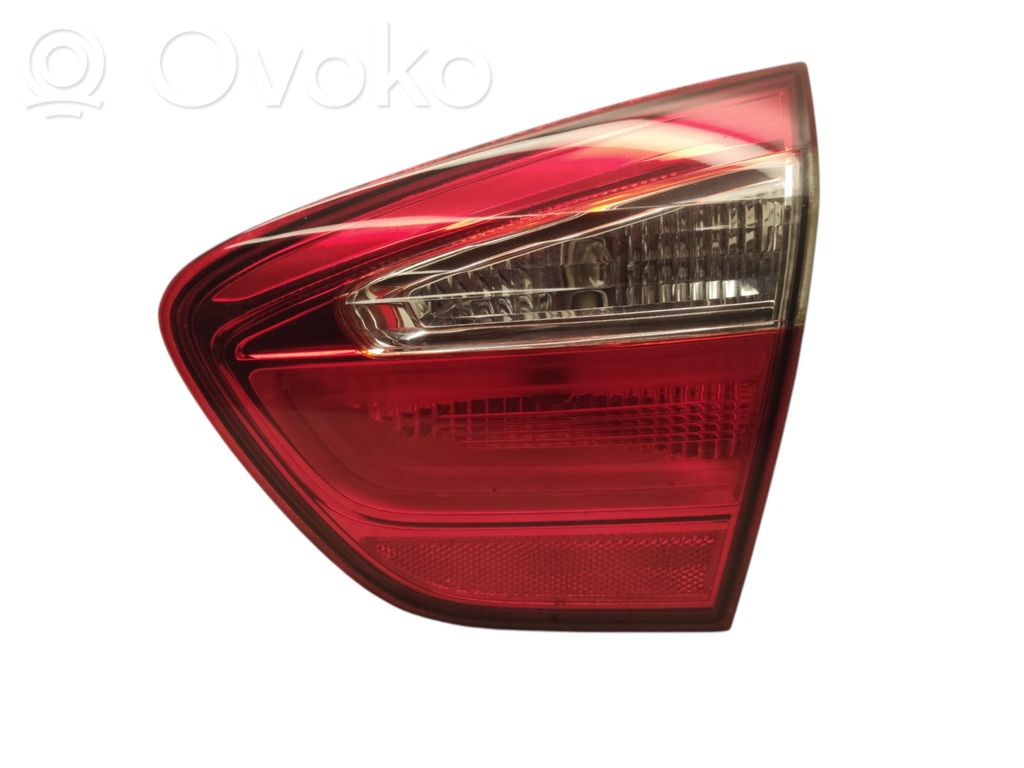 KIA Rio Tailgate rear/tail lights 