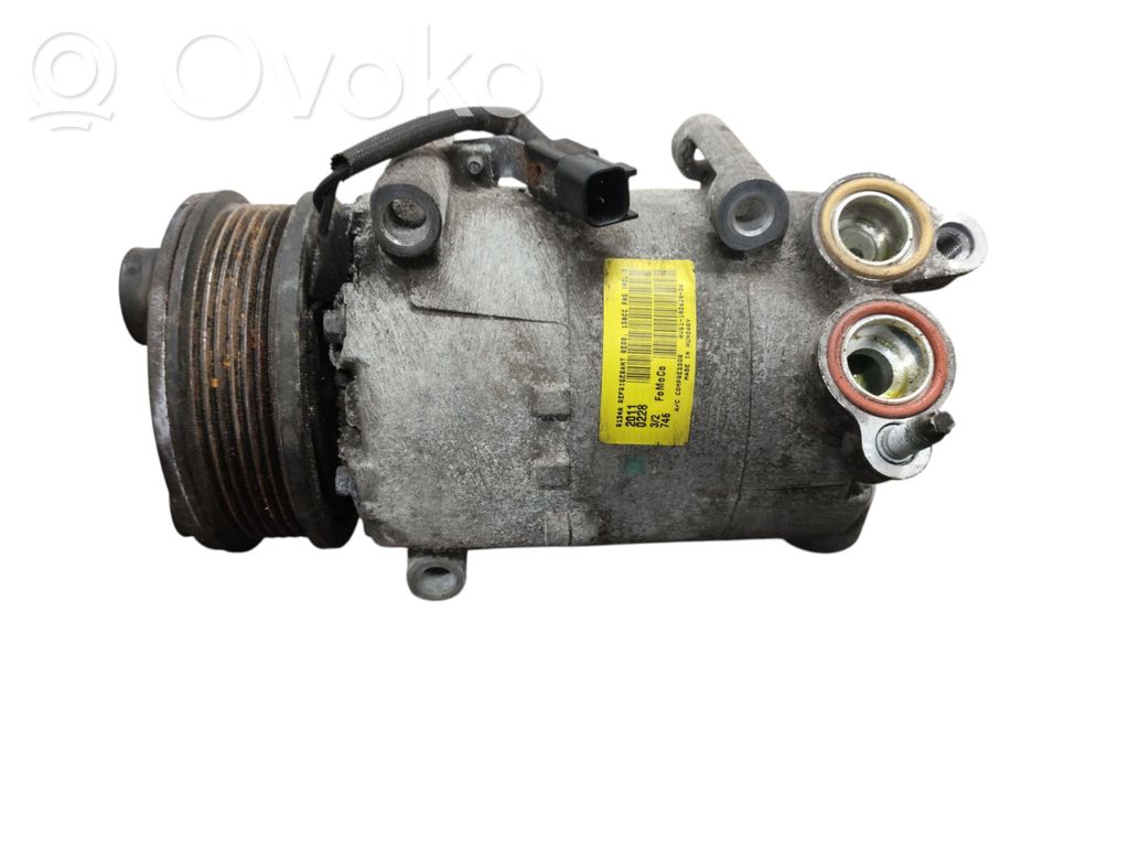 Ford C-MAX II Air conditioning (A/C) compressor (pump) 
