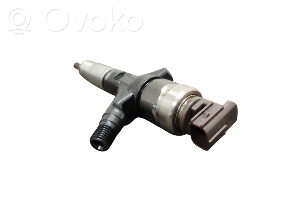 Subaru Impreza III Fuel injector 