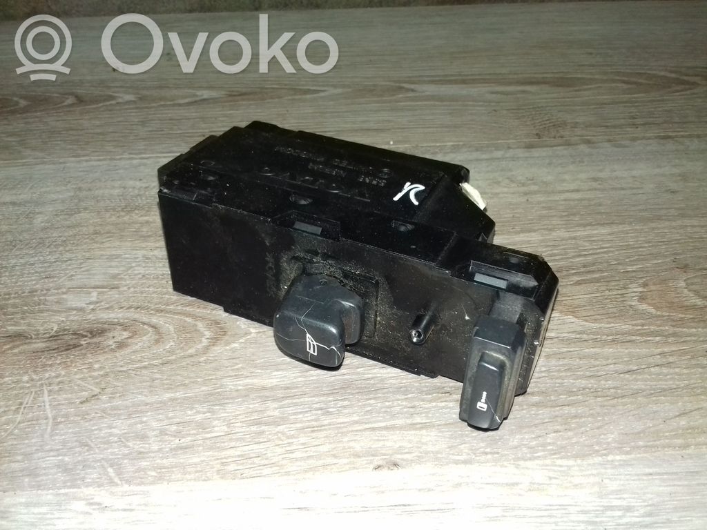 Electric window control switch   30746075