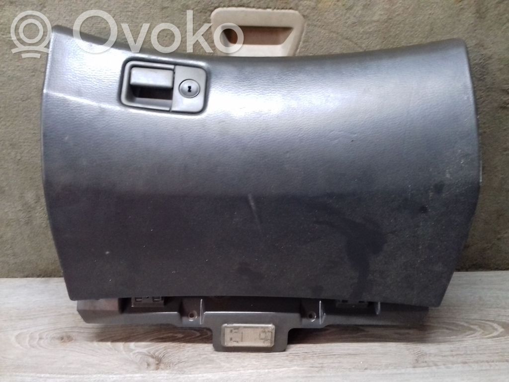 Volvo S80 Boite à gants 