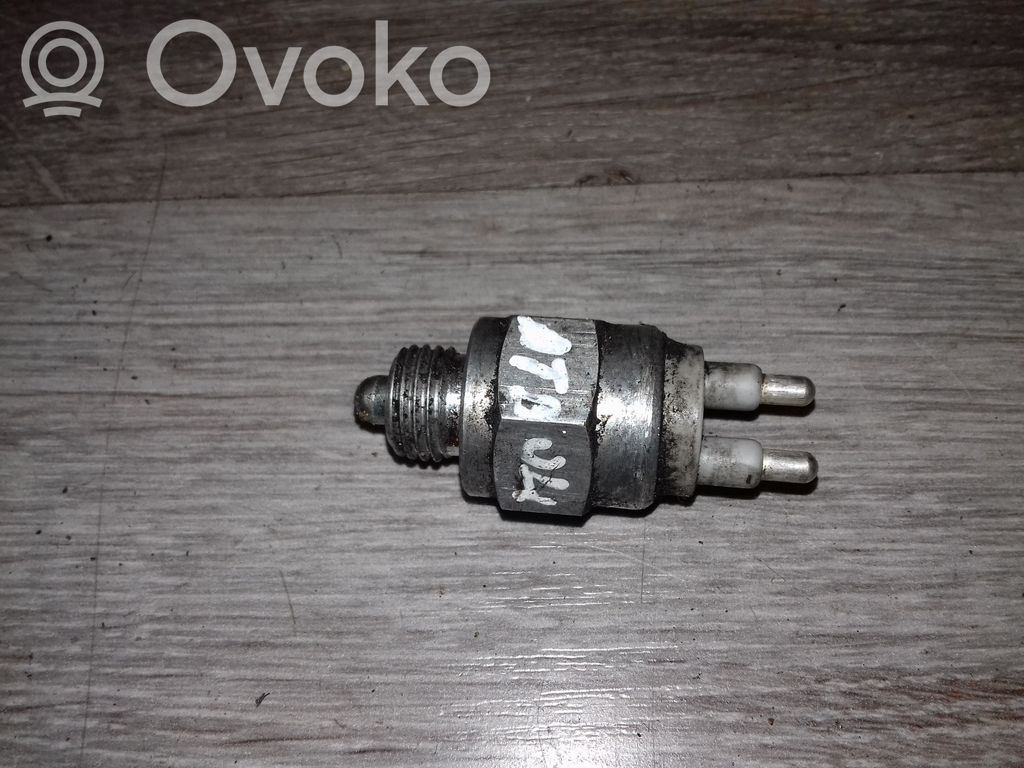 Volvo V70 Sensor interruptor de luz de marcha atrás 