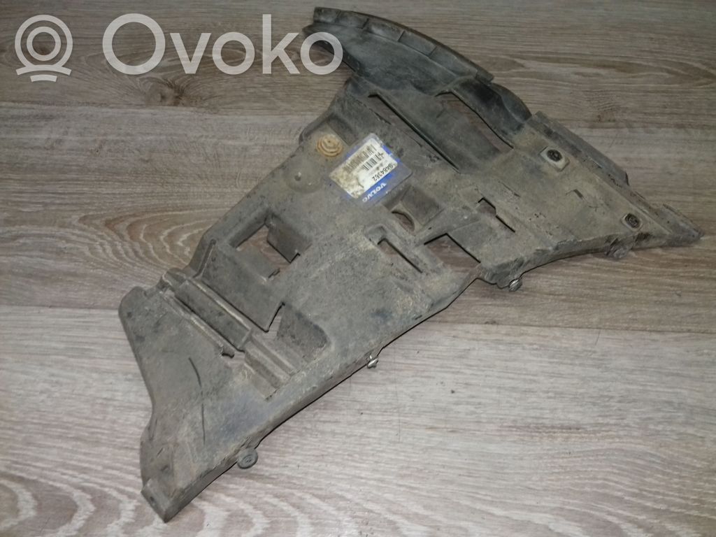 Volvo V70 Front bumper mounting bracket 