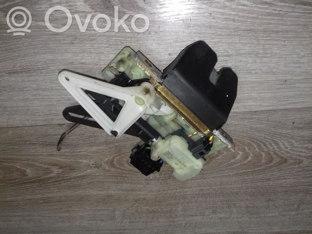Tailgate/trunk/boot lock/catch/latch   754625,30716334,999066622