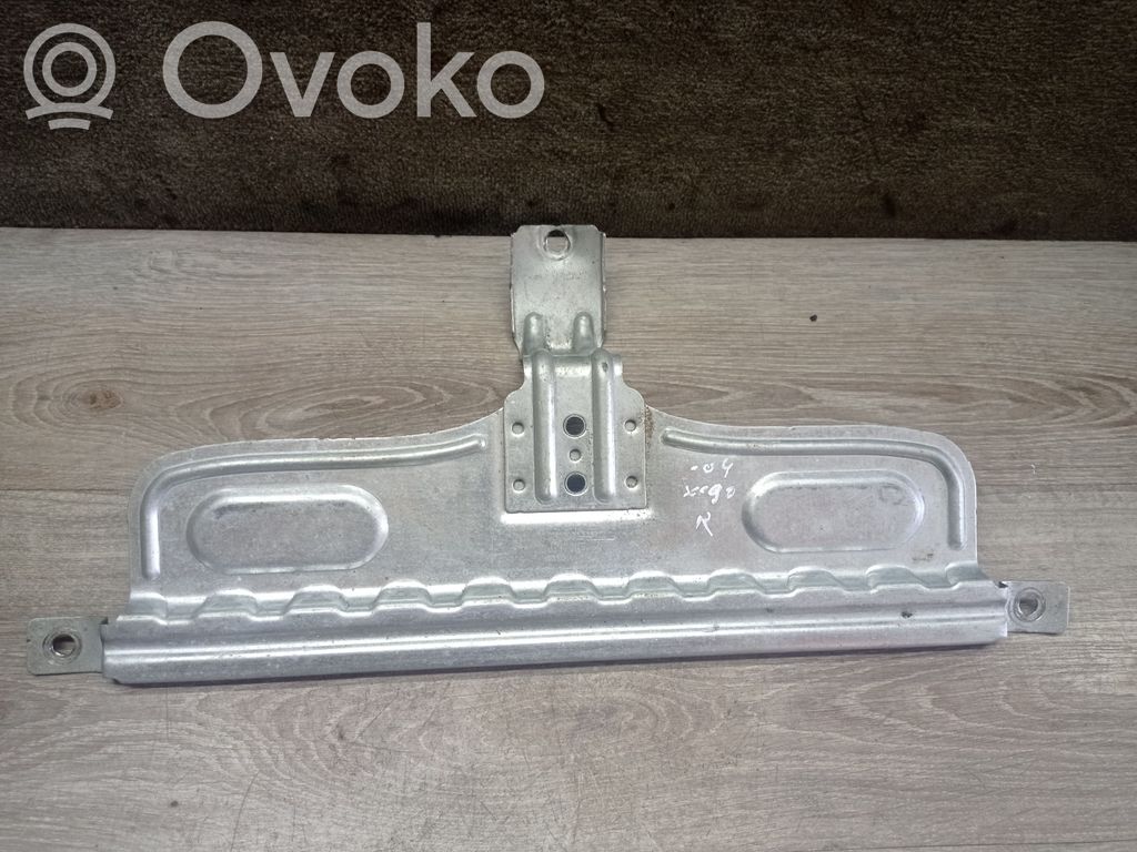 Battery bracket   8697005