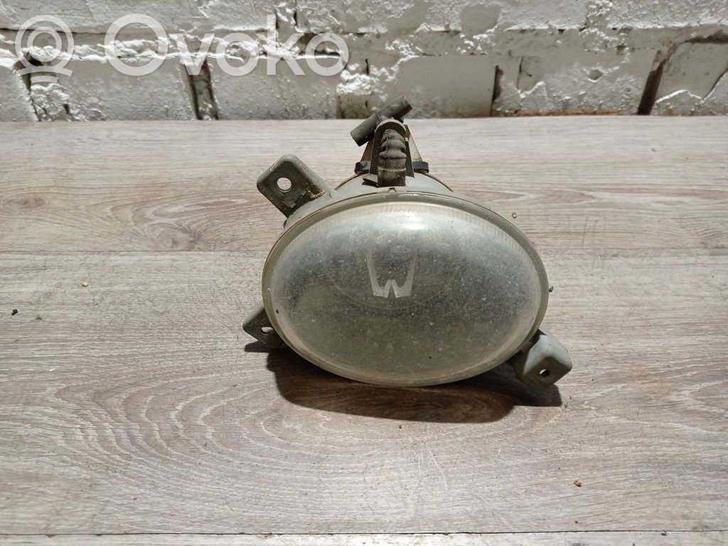 Miglas lukturis priekšā   9178184