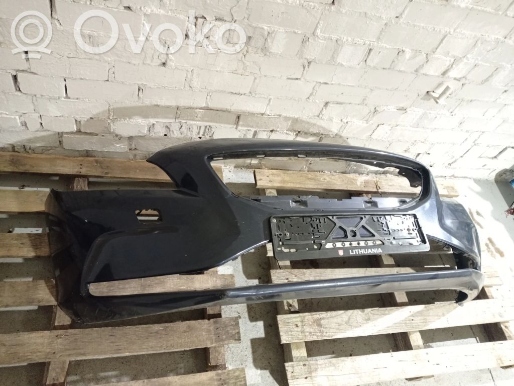Volvo V40 Parachoques delantero 