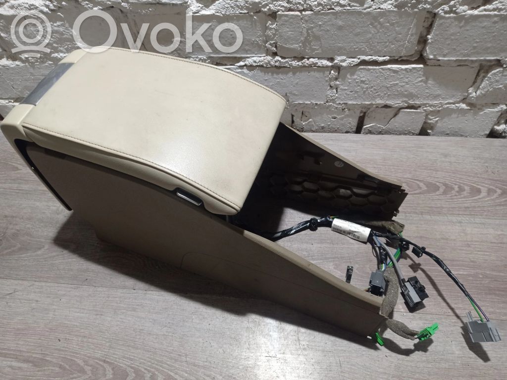 Armrest   1156601,30715140,31313095,30722553