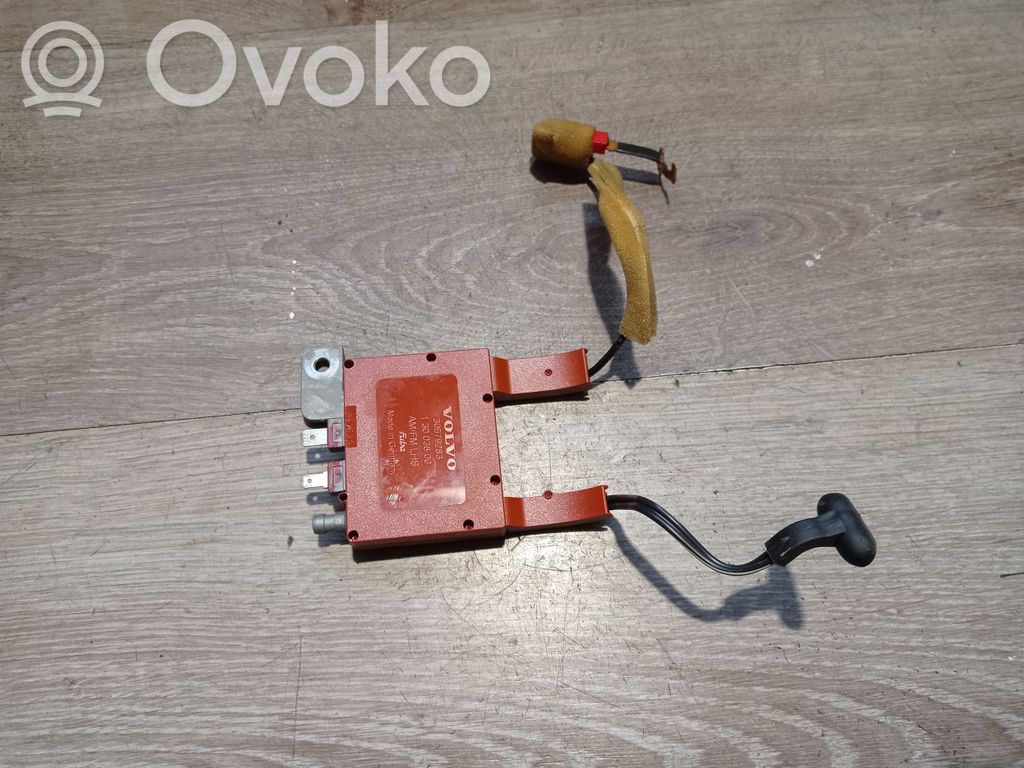 Volvo S60 Antenos stiprintuvas 