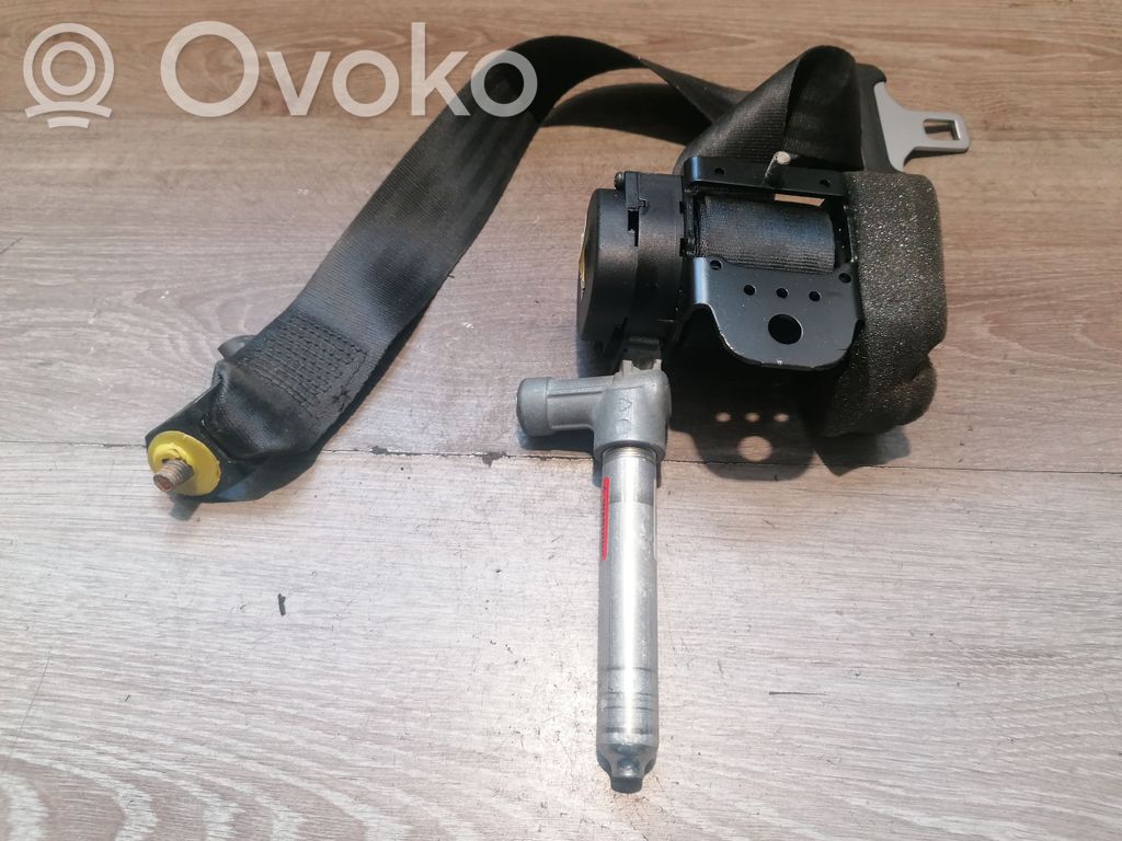 Volvo S40 Cinturón trasero 