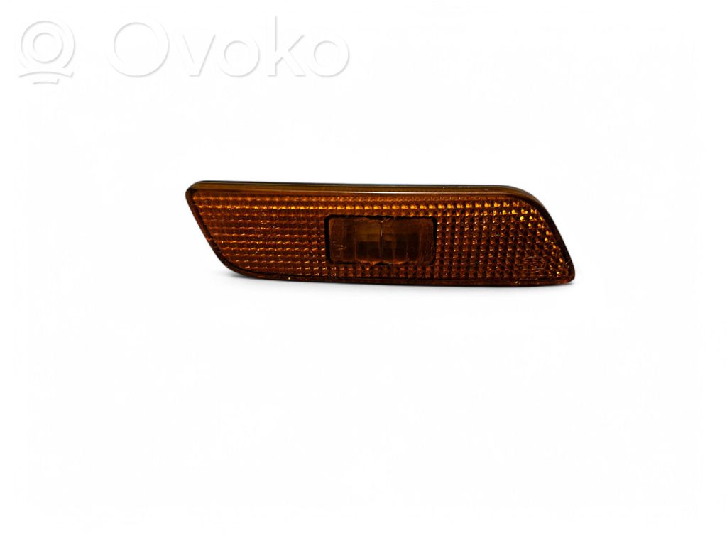 Volvo S80 Reflector delantero 
