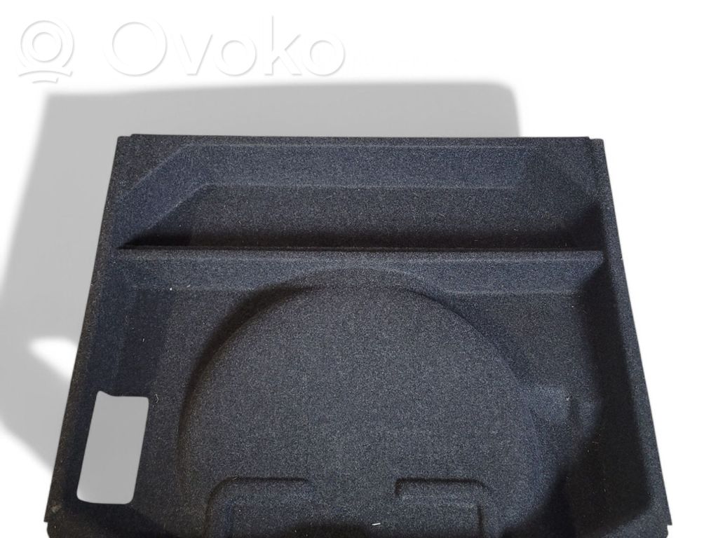 Spare wheel section trim   30721221