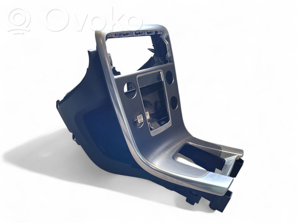 Center console   30791722,39868877,08648778,30791722,8632427