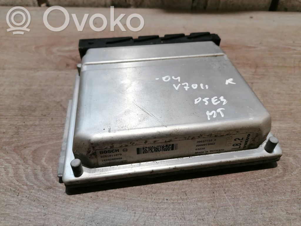 Engine control unit/module   30637733A,03239,0000019962,0281011078