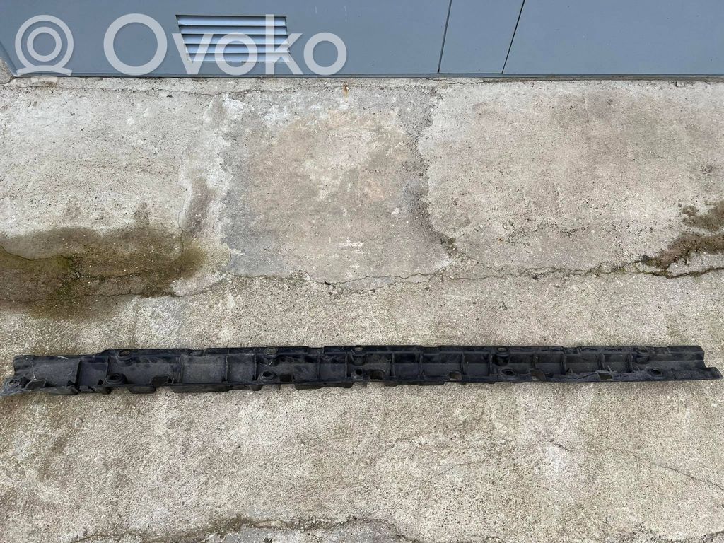Sill supporting ledge   7207196