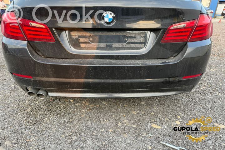 BMW 5 F10 F11 Bamperis 