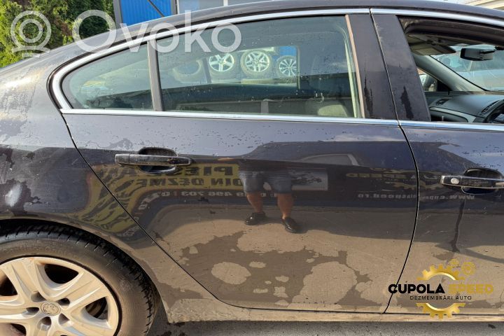 Opel Insignia A Puerta trasera 