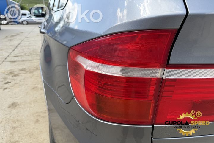 Rear/tail lights