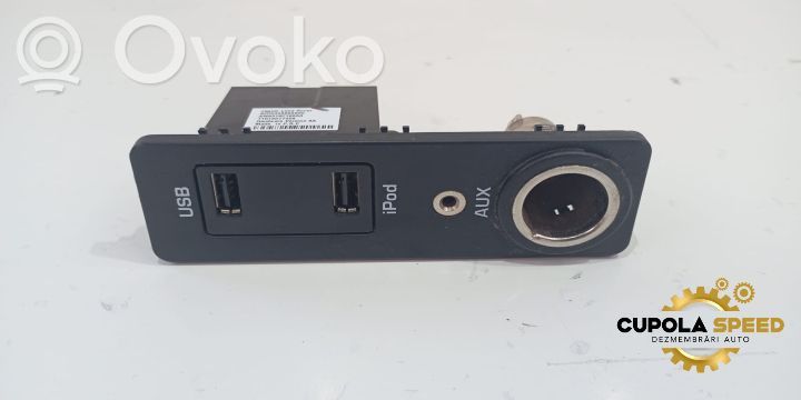 USB socket connector   AW9319C166AA