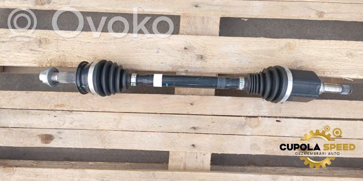Alfa Romeo Stelvio Półoś przednia 