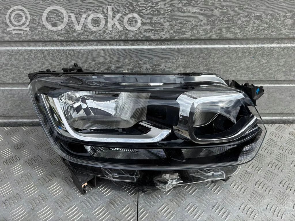 Citroen Berlingo Lampa przednia 