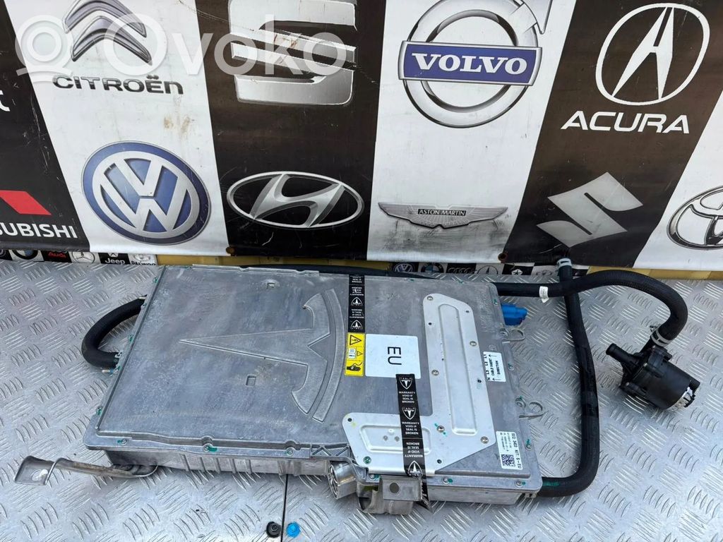 Tesla Model S Falownik / Przetwornica napięcia 