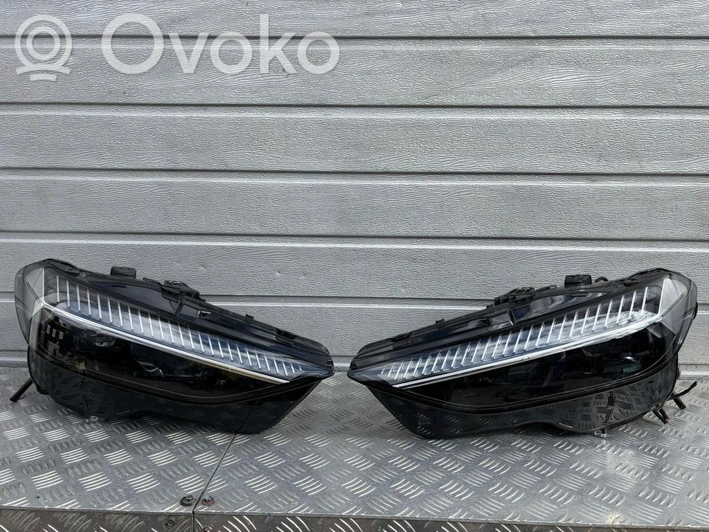 Audi A5 Lampa przednia 