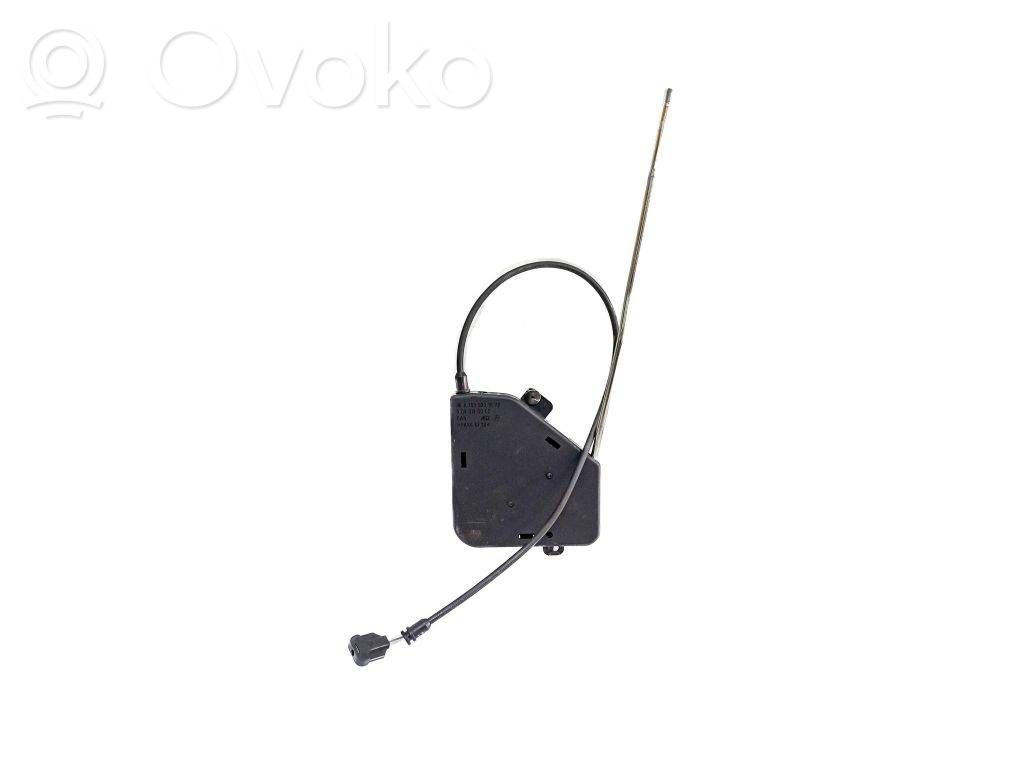 Kabel / uchwyt tylnego siedzenia   A1639201872,5040120002,5040120001,101703