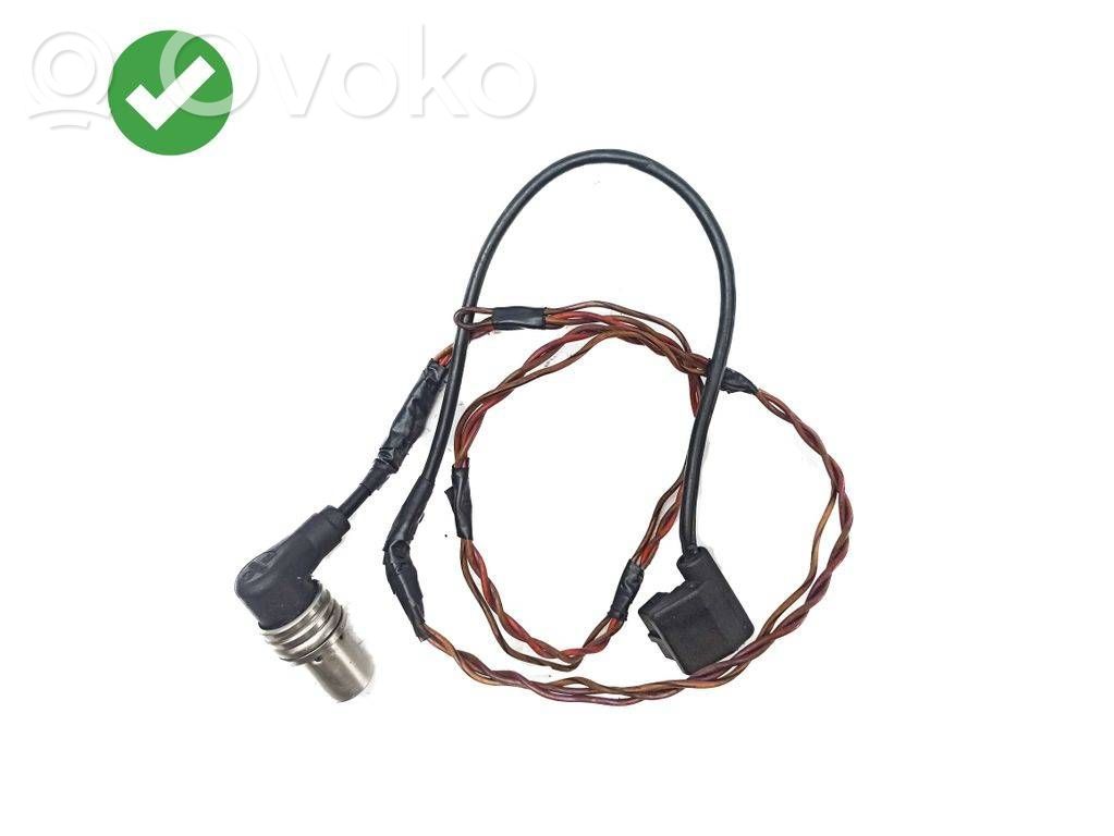 BMW 5 E39 Crankshaft position sensor 