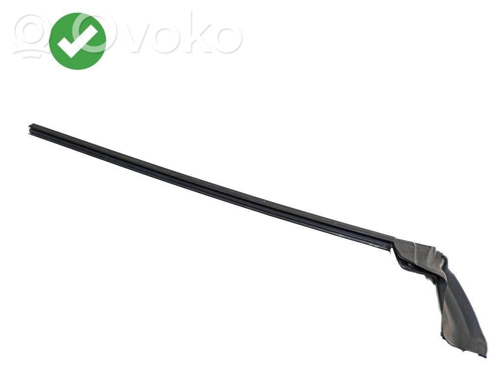 BMW 3 E92 E93 Rubber seal front coupe door window 