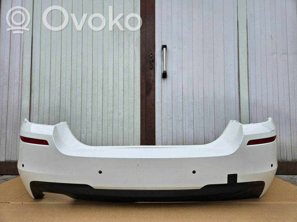BMW 5 F10 F11 Zderzak tylny 