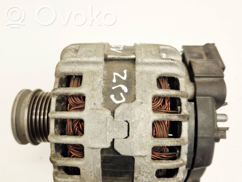 Volkswagen Golf VII Alternator 