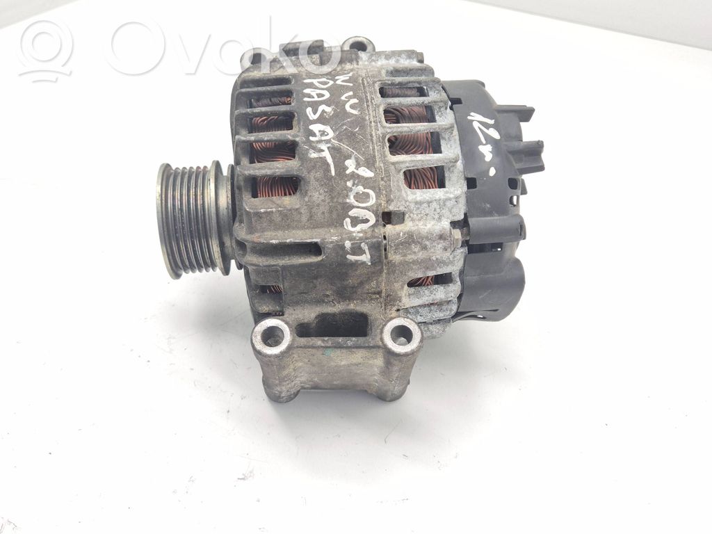 Audi A4 S4 B8 8K Generatorius 