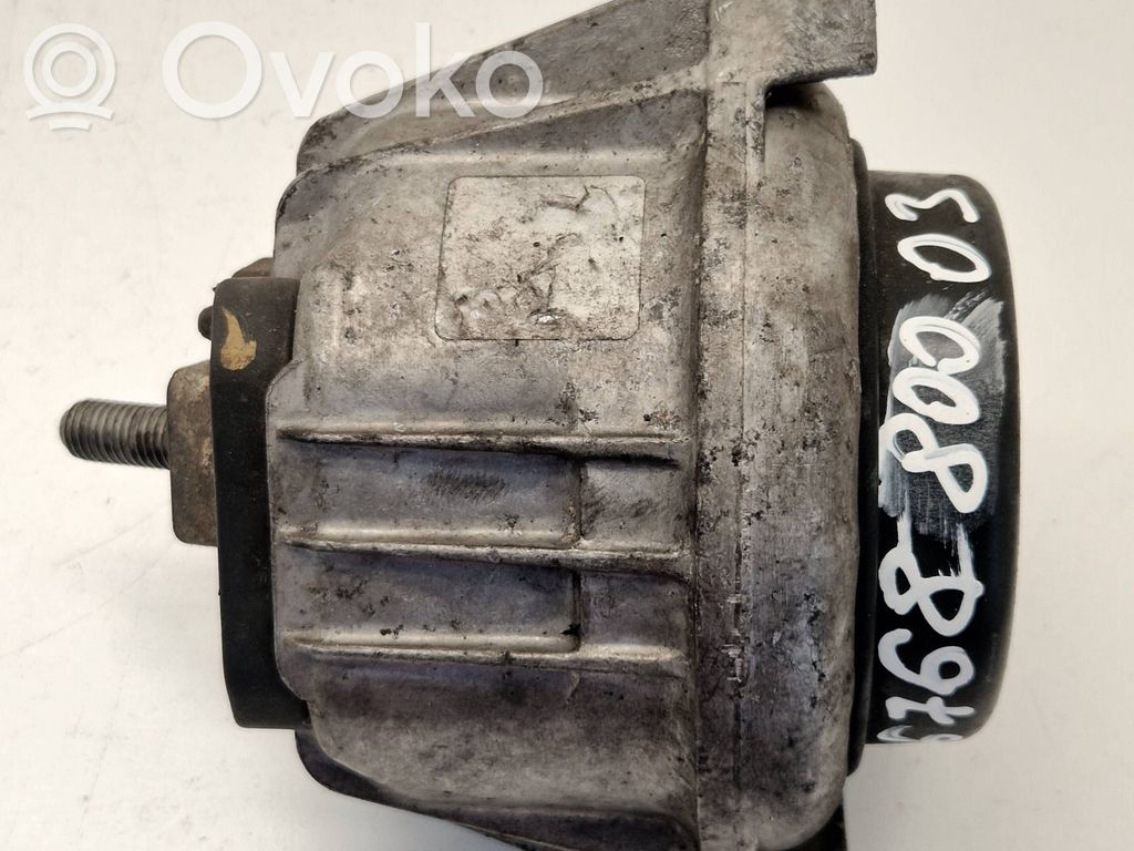 Engine mount bracket   676880003,13981112