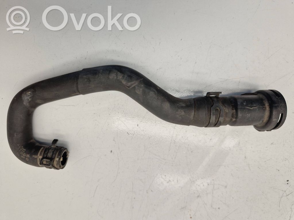Volkswagen Tiguan Przewód / Wąż chłodnicy 