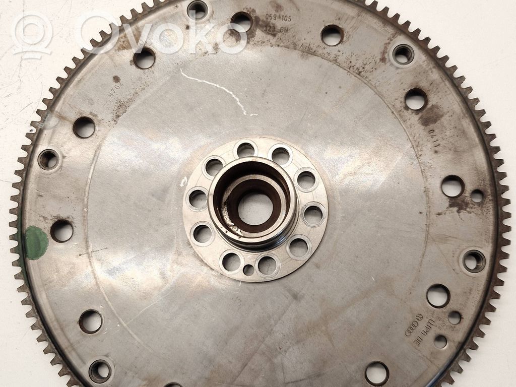 Volante motor   059105,323BN