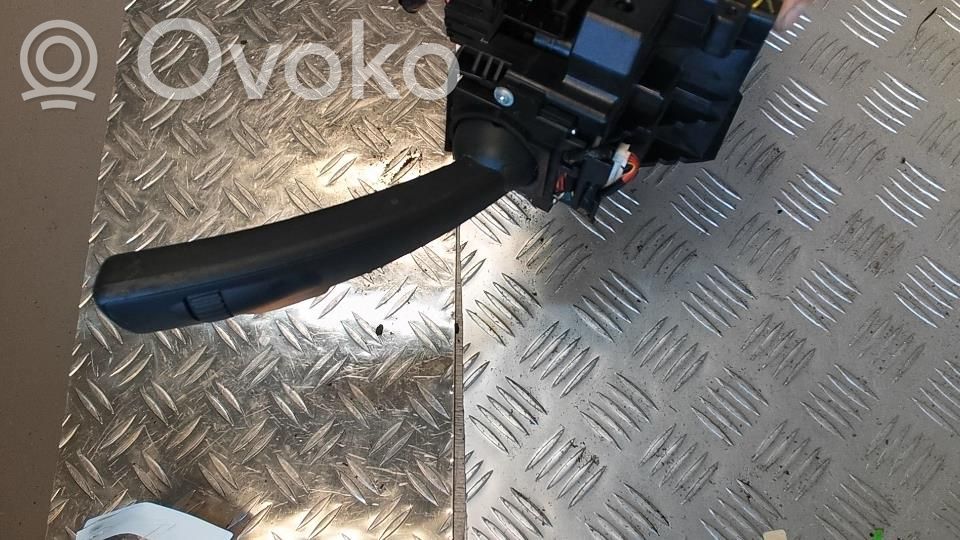 Volvo XC70 Indicator stalk 