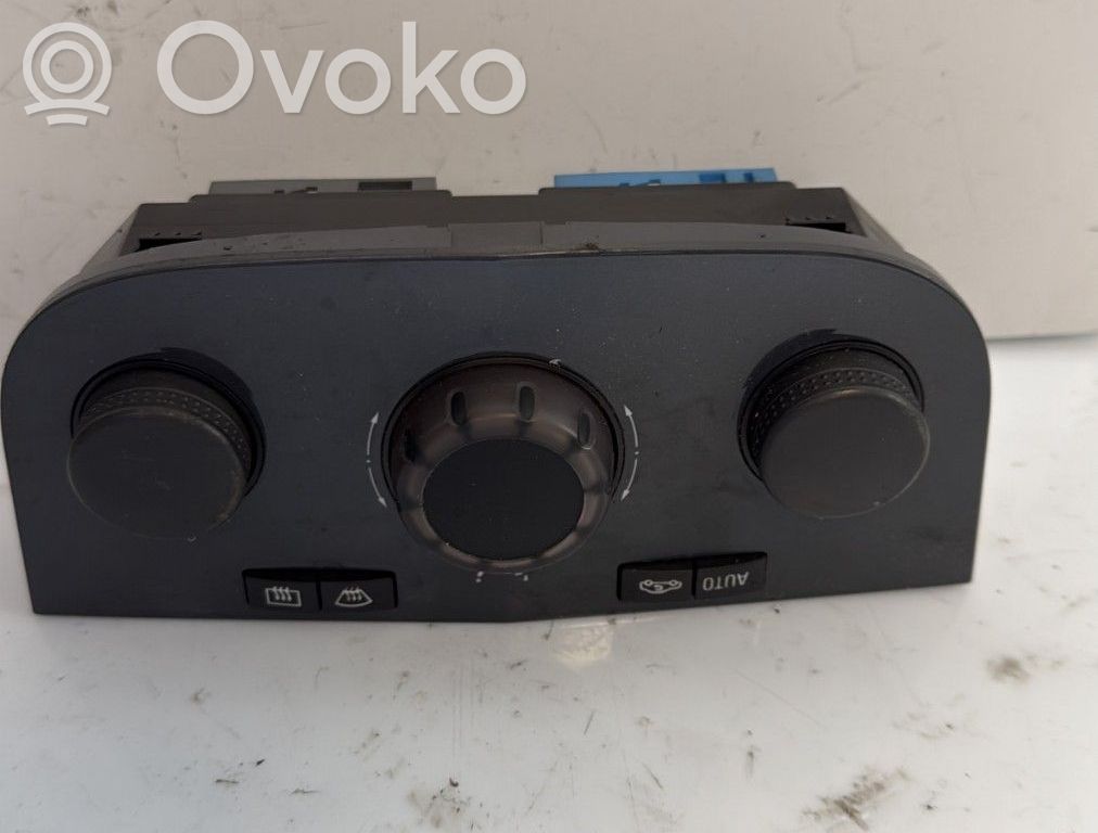 Opel Corsa D Panel klimatyzacji 