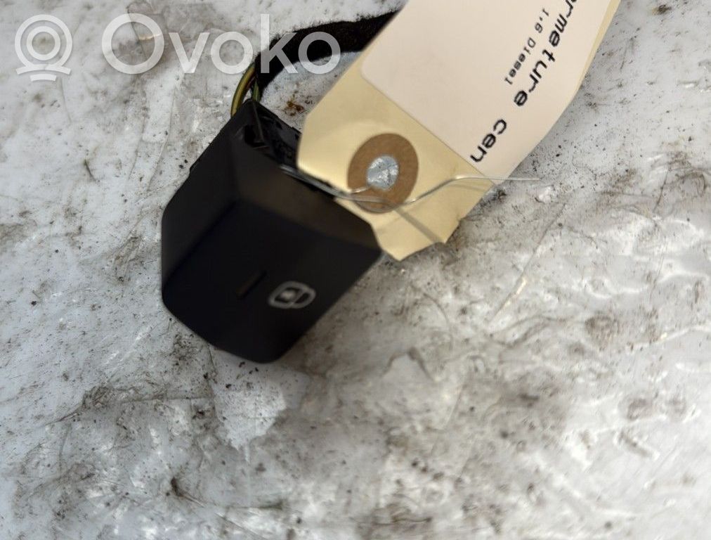 Central locking switch button   96652437ZD