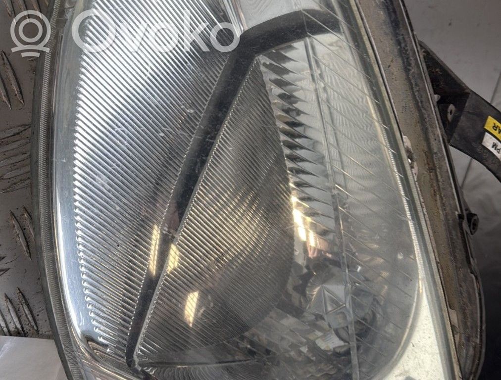 Headlight/headlamp   1152091