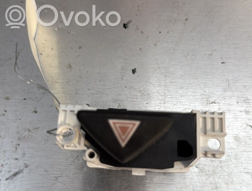 Hazard light switch   1112004