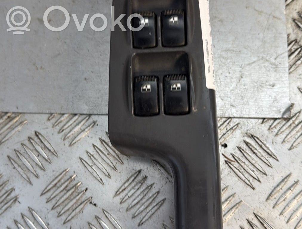KIA Rio Electric window control switch 
