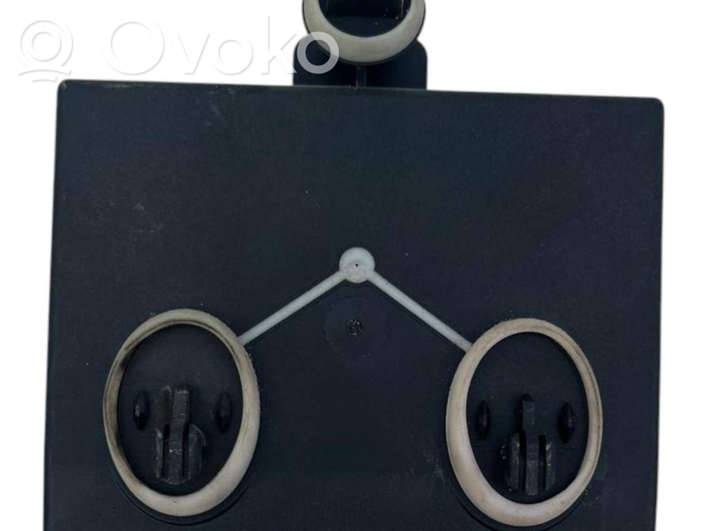Door control unit/module   7PP959792